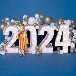 Light-up Year Marquee Numbers Kit - Silver and White Balloons
